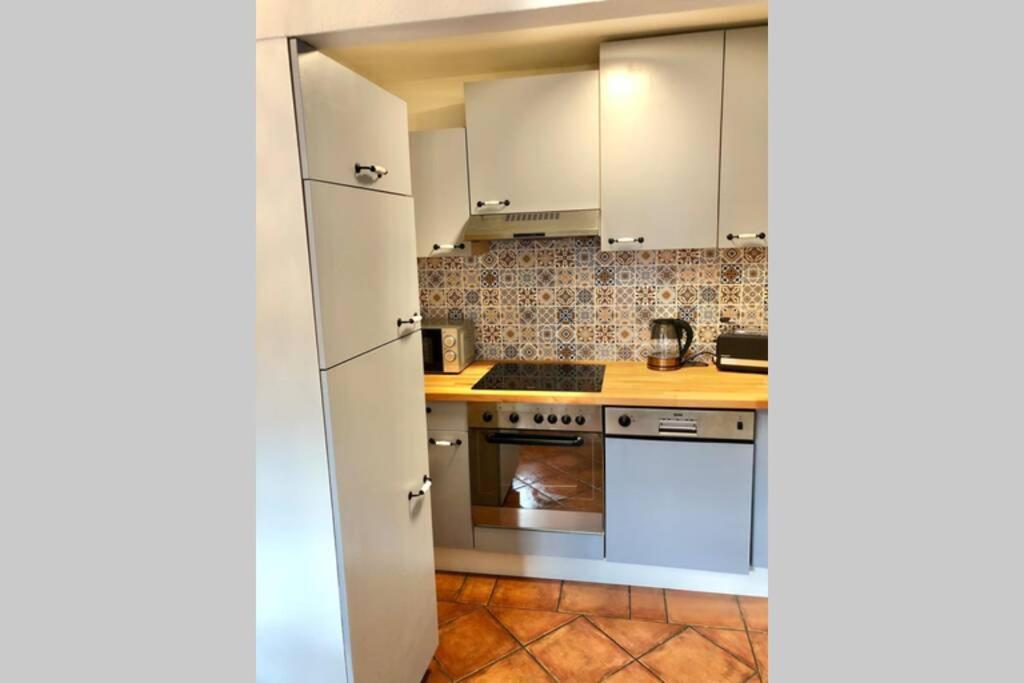 Apartment Zum Goldenen Lowen Inkl. Parkplatz & Wlan Erfurt Zewnętrze zdjęcie